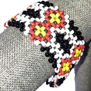 AZTEC Western Boho Seed Bead Loom Bracelet Handcrafted Handmade 7 inches